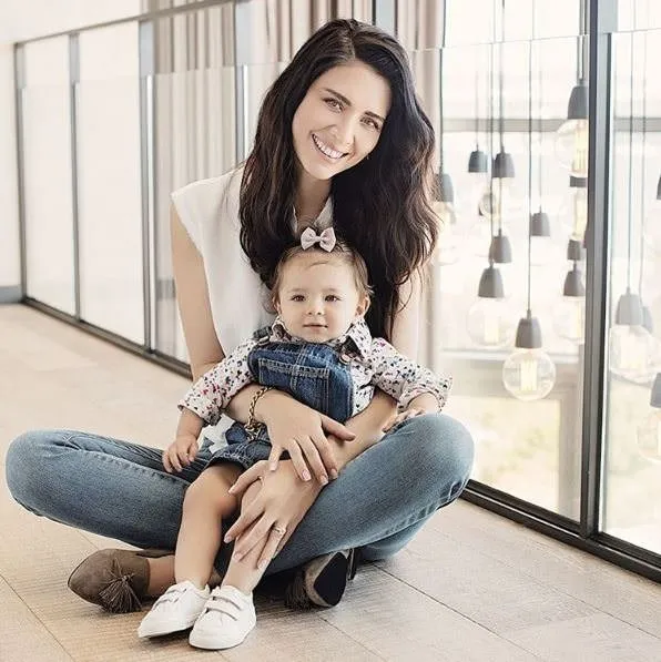 İşte Nefise Karatay ve Yusuf Day çiftinin kızı Maya FotoHaber Magazin