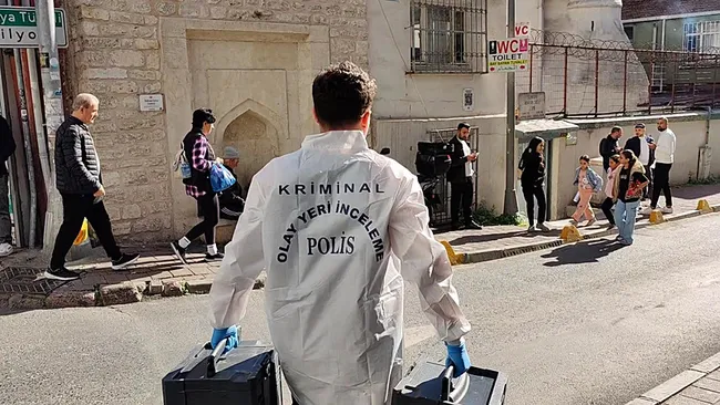 son-dakika-bocek-ailesinin-kahreden-olumunde-sok-gelisme-adli-tiptan-ilk-rapor-geldi-oklar-otele-dondu-1763535242644.jpeg (800×450)