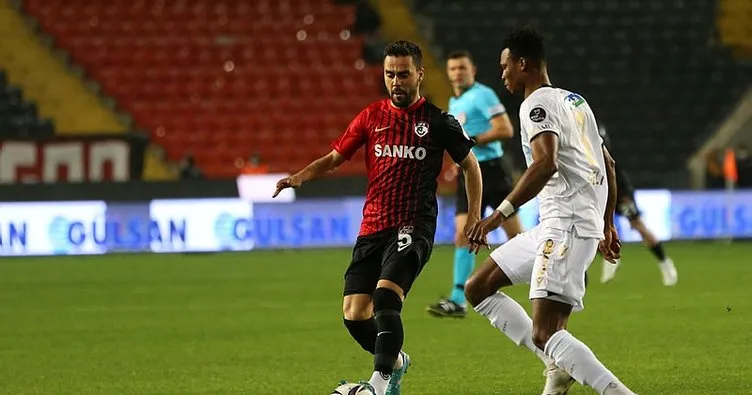 Gaziantep FK - Yeni Malatyaspor maçında gol sesi çıkmadı