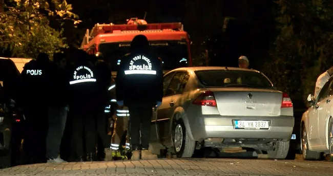 Üsküdar’da otomobilin el frenini çekmeyi unuttu; altında kalarak hayatını kaybetti Üsküdar’da otomobilin el frenini çekmeyi unuttu; altında kalarak hayatını kaybetti