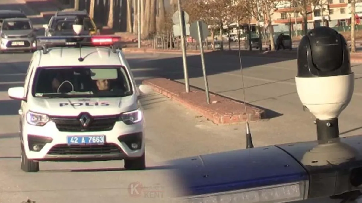 Güneşlikle yüzünü gizledi! PTS ele verdi