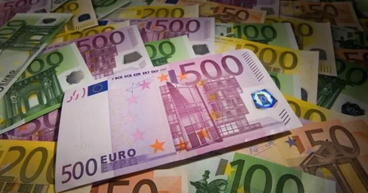 Euro Bölgesi’nde para arzı arttı