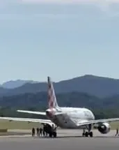 Uçağın motorunda can verdi!