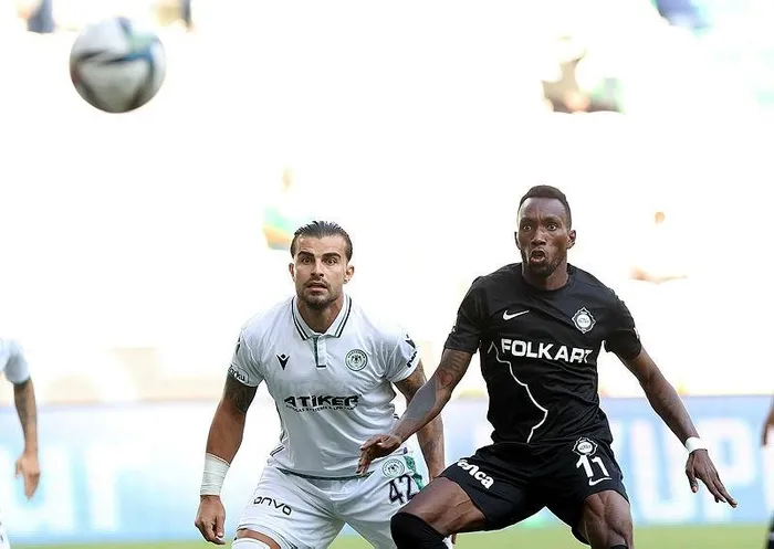 son-dakika-besiktas-transfer-haberleri-kartaldan-stoper-hamlesi-abdulkerim-bardakci-olmazsa-1653905087337.jpeg