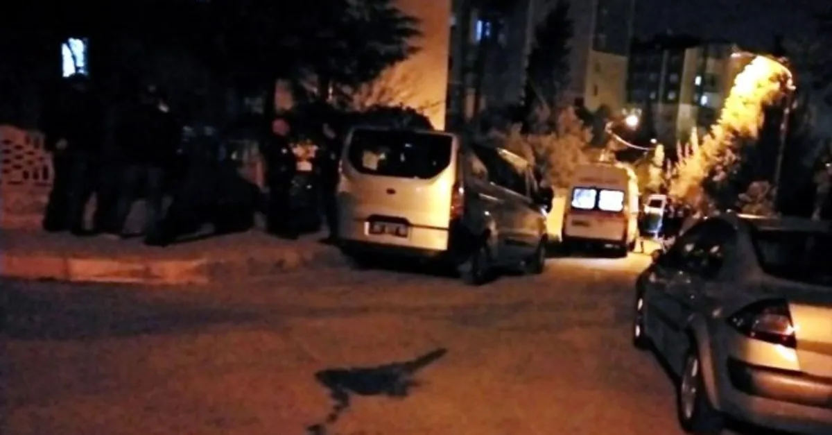 Son Dakika Haberi Izmir De Korkunc Olay Cezaevinden Izinli Cikip Sevgilisini Oldurdu Son Dakika Haberler