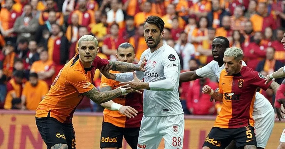 Son dakika haberi: Galatasaray'ın Sivasspor 11'i belli oldu