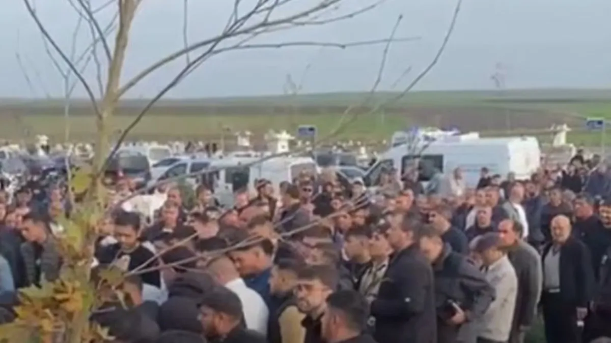 Rümeysa Sanpur son yolculuğuna uğurlandı Rümeysa Sanpur son yolculuğuna uğurlandı