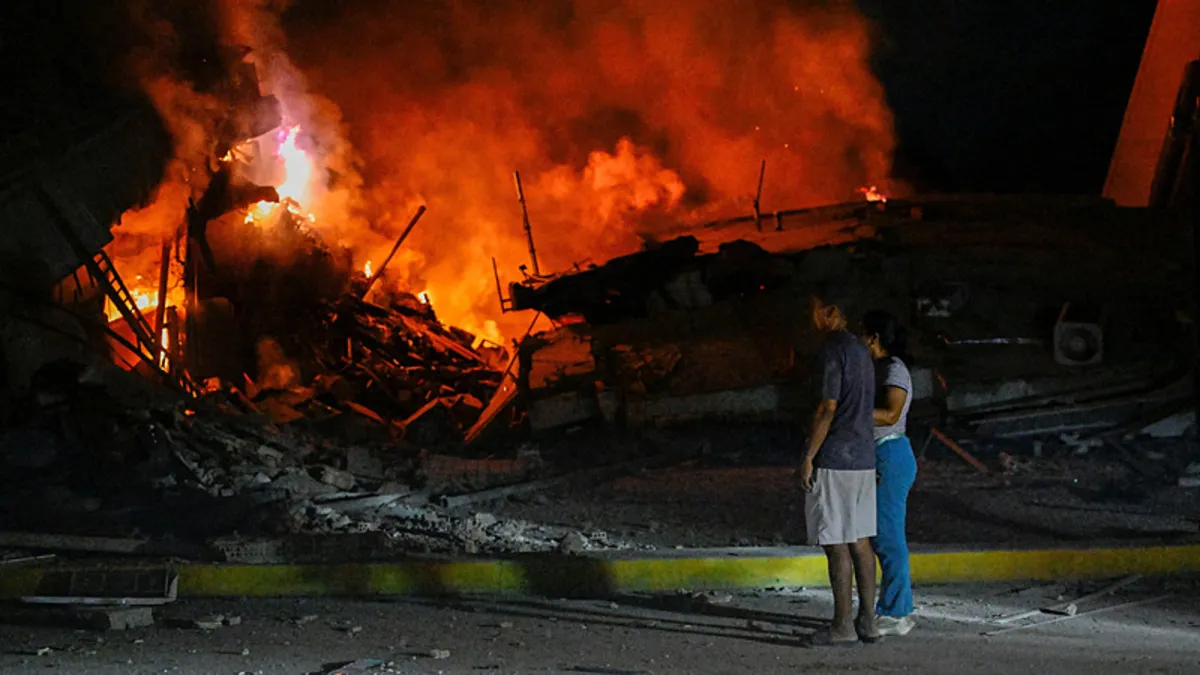 Venezuela’daki depremde bilanço ağırlaşıyor: Can kaybı 3 bin 342’ye yükseldi Venezuela’daki depremde bilanço ağırlaşıyor: Can kaybı 3 bin 342’ye yükseldi