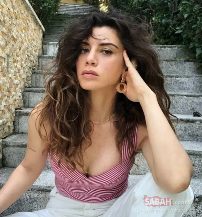 Gökçe Bahadır Yaprak Dökümü paylaşımı yaptı �estetik harikası