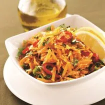 Zencefilli havuç salatası