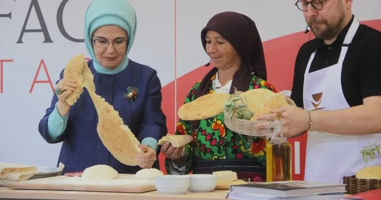 Emine Erdoğan, ünlü şefler ile bir araya geldi: Yöresel yemekleri tanıttı