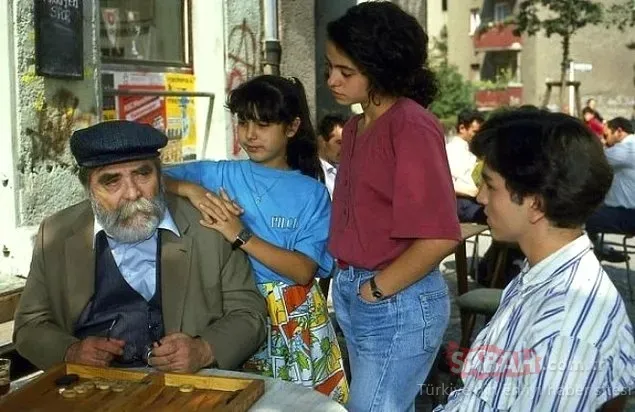 Kibar Feyzo, Çarıklı Milyoner, Çöpçüler Kralı ve daha nicesi... İhsan Yüce’yi oyuncu olarak tanıdık gerçek bambaşka çıktı!