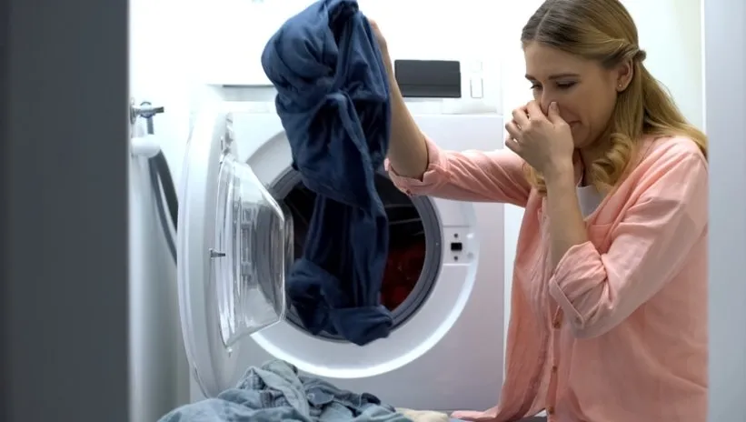 Çamaşır makinesindeki kötü kokuyu yok ediyor! Bu yöntem bozuk yumurta kokusunu tek hamlede bitiriyor...