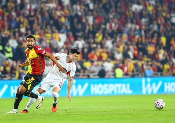goztepe-galibiyet-serisini-3-maca-cikardi-corum-fk-maglup-oldu-1792951355652.jpg