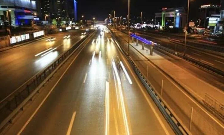SON DAKİKA HABERLER: Türkiye sessizliğe büründü! Sokağa çıkma kısıtlaması ne zaman sona eriyor? İşte tüm detaylar