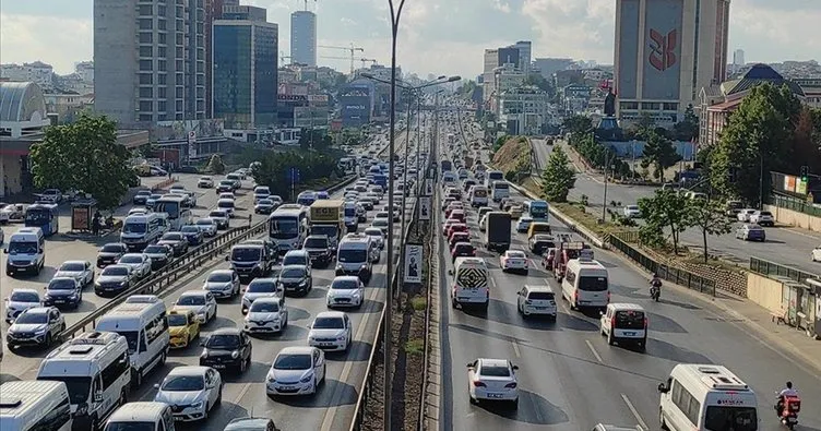 CANLI - İstanbul yol durumu haritası | 8 Temmuz 2022 İstanbul trafik yoğunluğu ve yol durumu nasıl?