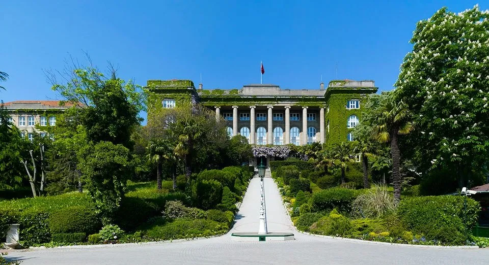 Robert Koleji Galeri Aktüel