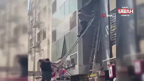 İzmir'de otelde yangın: 5 kişi dumandan etkilendi | Video