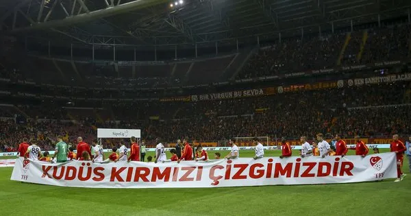 Galatasaray'dan Kudüs mesajları