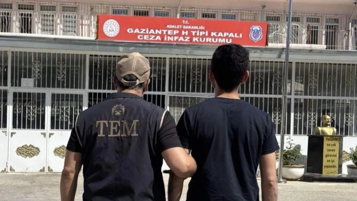 Gaziantep’te FETÖ firarisi yakalandı – Yaşam Haberleri Gaziantep’te FETÖ firarisi yakalandı – Yaşam Haberleri