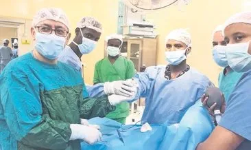 Türk hekimler 7 yıldır Somali’de şifa dağıtıyor