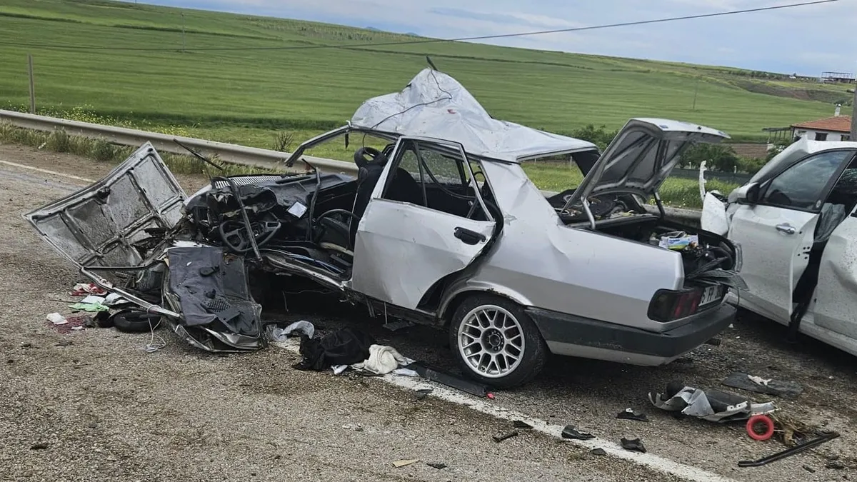 Kırıkkale'de bayram yolu faciası: 2 ölü, 7 yaralı