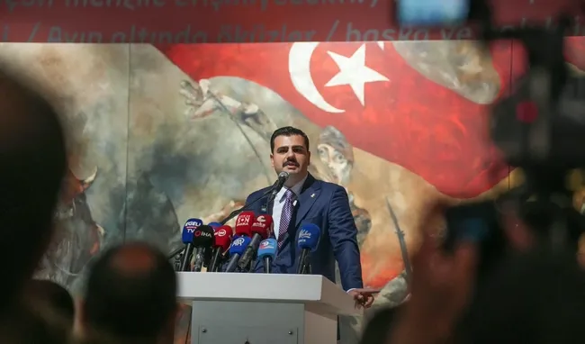 eyyup-kadir-inan-nazim-hikmete-turk-vatandasligini-iade-etmek-bizim-partimize-nasip-oldu-1788463358708.jpg (1600×941)