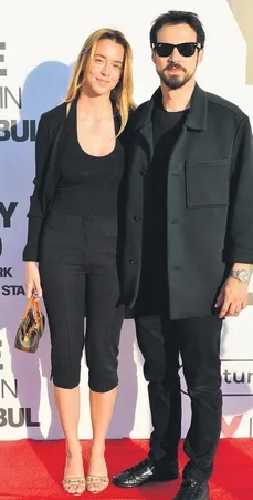kanye-west-istanbulu-salladi-1780243834705.jpeg