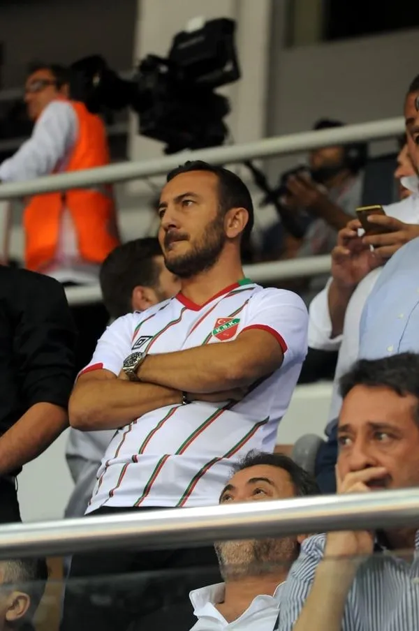 Potada Pınar Karşıyaka destenı