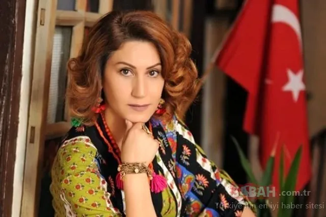 Şarkıcı Azerin Okan Bayülgen’e sinirlendi! Azeri Türkçesi sözlerine tepki gösterdi