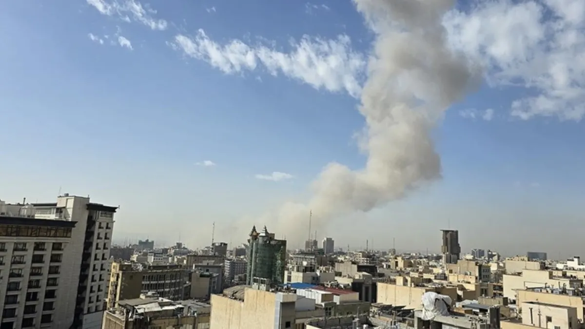 Suriye'nin Dera ve Kuneytra kentlerine roket parçaları isabet etti