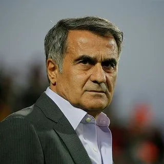 Şenol Güneş: İlk sıradaki penaltıcımız...