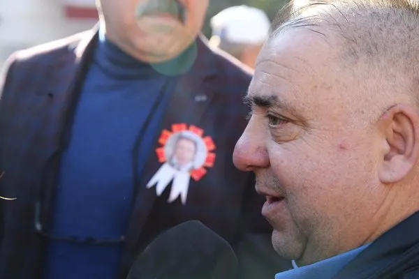 Münir Özkul 93 yaşında hayatını kaybetti (Son yolculuğuna uğurlandı)