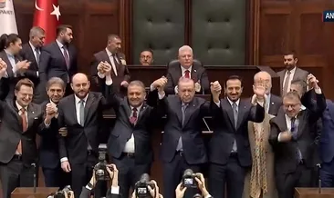 SON DAKİKA... Partilerinden istifa eden 3 milletvekili AK Parti’ye katıldı: Rozetlerini Başkan Recep Tayyip Erdoğan taktı!