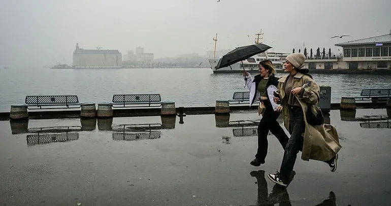 Son dakika: Meteoroloji ve AKOM'dan İstanbul için peş peşe uyarılar! Saat verildi: Kuvvetli geliyor
