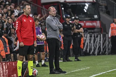 Ezber değil sıra dışı! Beşiktaş’ta Sergen Yalçın fırtınası...