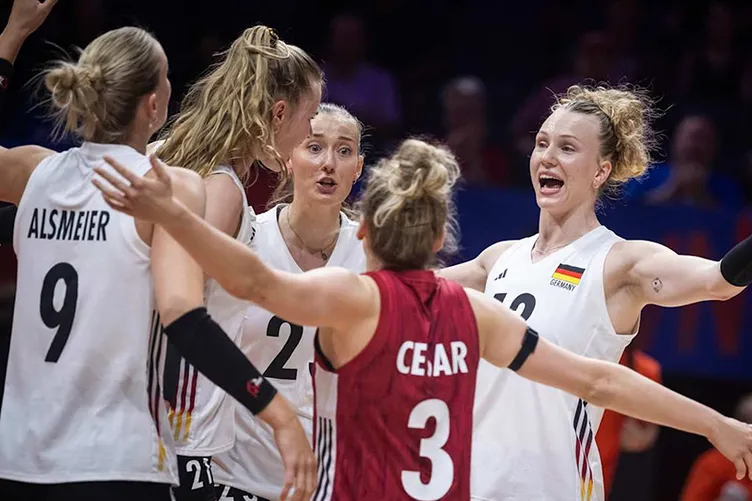 FIVB Voleybol Milletler Ligi puan durumu güncellendi! Filenin Sultanları’nın yeni yeri belli oldu
