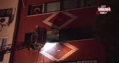 İstanbul Üsküdar’da iş yerinde yangın çıktı, evin köpeği sahibini uyandırarak haber verdi | Video