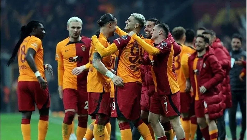 İstanbulspor Galatasaray maçı hangi kanalda, GS TV'de mi, şifresiz mi? İstanbulspor Galatasaray İstanbulspor Galatasaray maçı hangi kanalda, GS TV'de mi, şifresiz mi? İstanbulspor Galatasaray