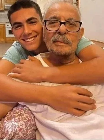 Ferdi Tayfur’un 17 yaşındaki oğlu Ferdi Taha Tayfur’dan doğum gününde yürek burkan paylaşım! Sana söz veriyorum baba...