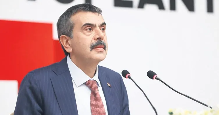 Yeni müfredat kademeli uygulanacak