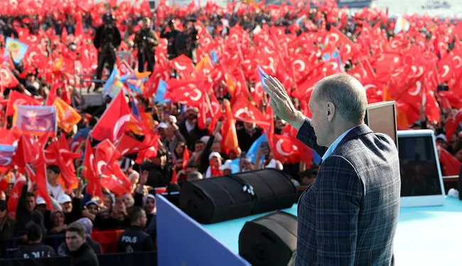 Son dakika haberi | Başkan Erdoğan İzmir'de tarihi kalabalığa seslendi: Kemal Kılıçdaroğlu'na 'Kandil ile pazarlık' tepkisi!