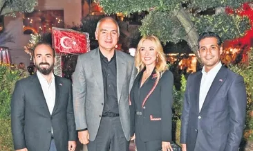 Cumhuriyet Balosu’nda buluştular