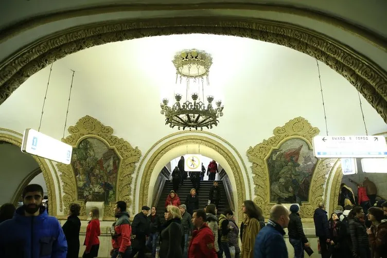 Moskova’nın metrelerce altındaki saray