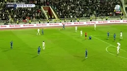 TIKLA İZLE | Kosova’da Milot Rashica sakatlandı!