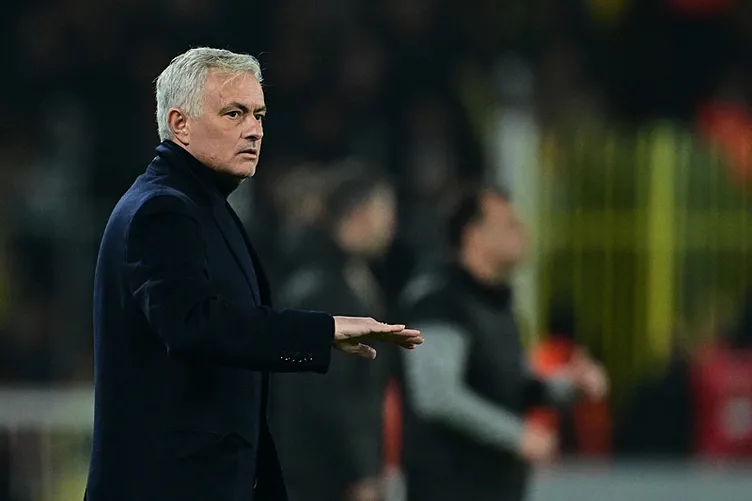 Son dakika haberi: ’’Kaybeden hoca sorumluluğu alır!’’ Dev derbi öncesi iki takım masaya yatırıldı...