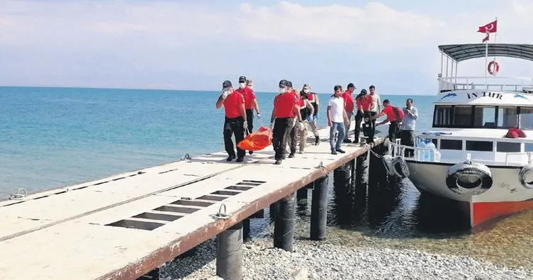 Van Gölü’nden her gün ceset çıkıyor