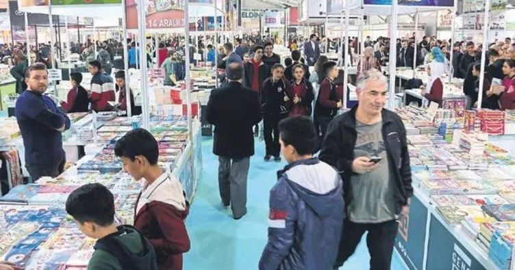 Osmaniye Belediyesi 3. Kitap Fuarı açıldı