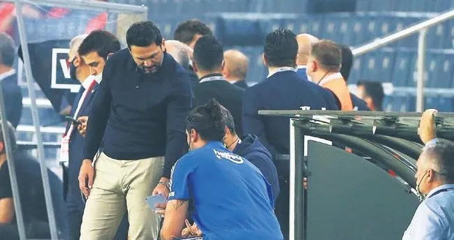 Topu rakibe verdi maçı kazandı