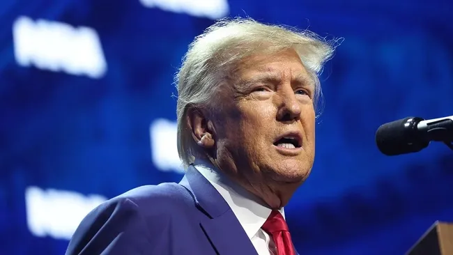 donald-trumptan-hava-trafik-kontrolorlerine-cagri-sicilinize-olumsuz-olarak-gececektir-1762792538033.jpeg Donald Trump’tan hava trafik kontrolörlerine çağrı: “Sicilinize olumsuz olarak geçecektir”